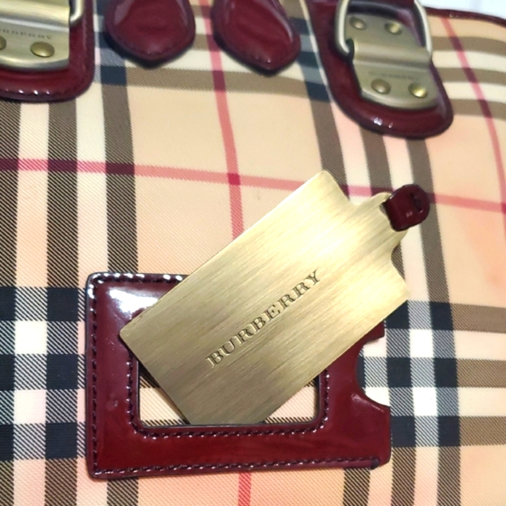 RARE Vintage Burberry Check Burgundy Patent Leather Trim Handle Bag - Picture 8 of 17